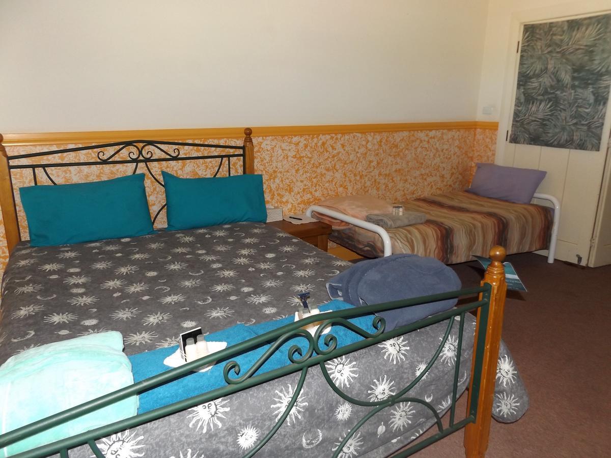 Queen Of The Murchison Guest House & Cafe Cue Eksteriør billede
